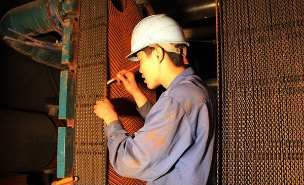 板式換熱器出現外漏、串液故障的維修方法